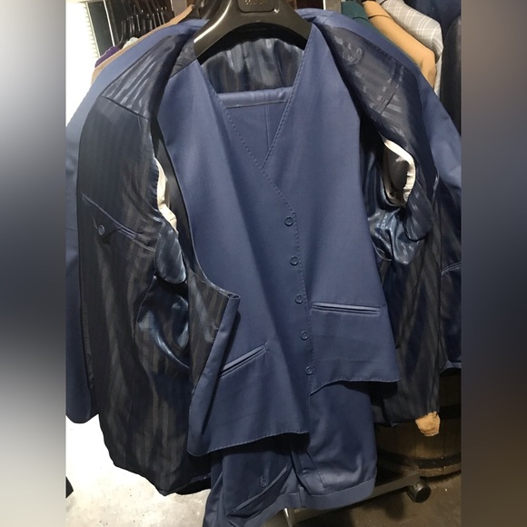 Gulliano Couture Wool 3-Piece Suit Brand New With Tag - Picture 3 of 15